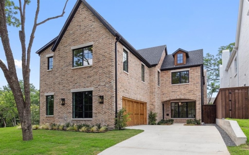 1801 Loving Avenue, Dallas, TX 75214, 4 Bedrooms Bedrooms, ,5 BathroomsBathrooms,Residential,For Sale,1801 Loving Avenue,20960740