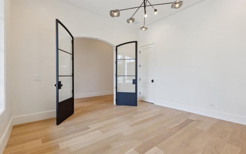 1801 Loving Avenue, Dallas, TX 75214, 4 Bedrooms Bedrooms, ,5 BathroomsBathrooms,Residential,For Sale,1801 Loving Avenue,20960740