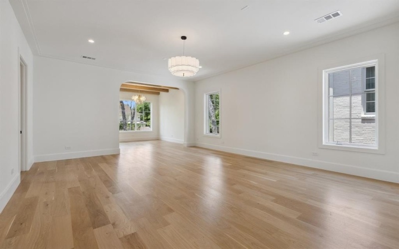 1801 Loving Avenue, Dallas, TX 75214, 4 Bedrooms Bedrooms, ,5 BathroomsBathrooms,Residential,For Sale,1801 Loving Avenue,20960740