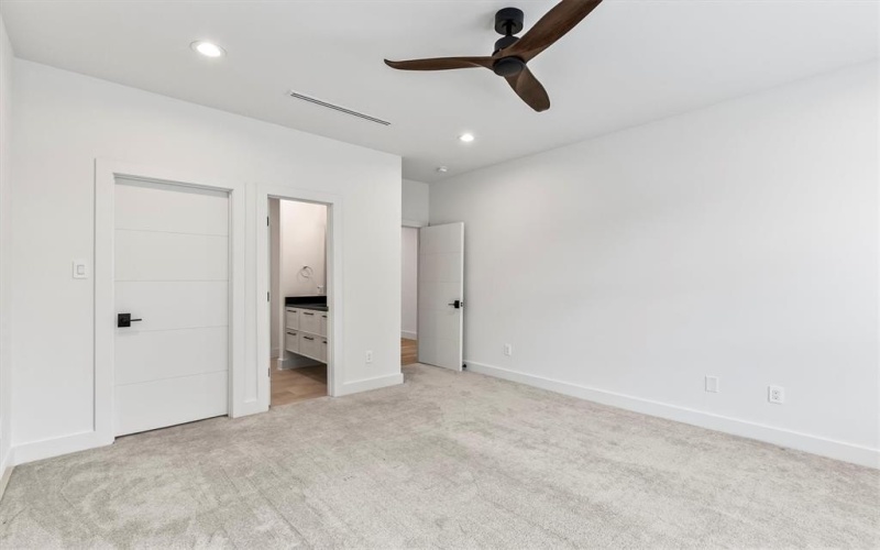 6411 Royal Lane, Dallas, TX 75230, 5 Bedrooms Bedrooms, ,6 BathroomsBathrooms,Residential,For Sale,6411 Royal Lane,20960757