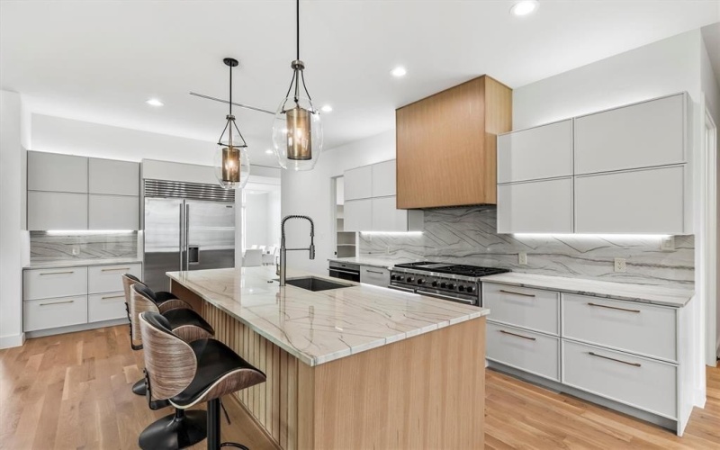 6411 Royal Lane, Dallas, TX 75230, 5 Bedrooms Bedrooms, ,6 BathroomsBathrooms,Residential,For Sale,6411 Royal Lane,20960757