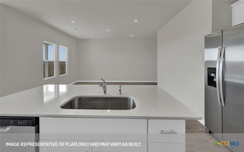 136 New Albany Lane, San Marcos, TX 78666, 4 Bedrooms Bedrooms, ,3 BathroomsBathrooms,Residential,For Sale,136 New Albany Lane,582438