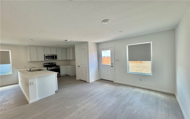 2713 Lannister, Corpus Christi, TX 78415, 3 Habitaciones Habitaciones , ,2 BañosBaños,Residential,En Venta,2713 Lannister,459758