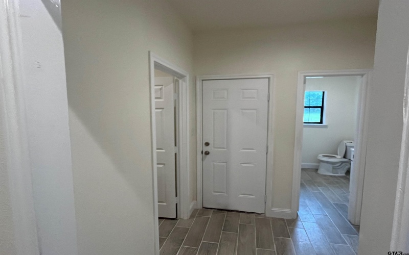 225 S Quille, Mt Pleasant, TX 75455, 4 Bedrooms Bedrooms, ,2 BathroomsBathrooms,Residential,For Sale,225 S Quille,25008674