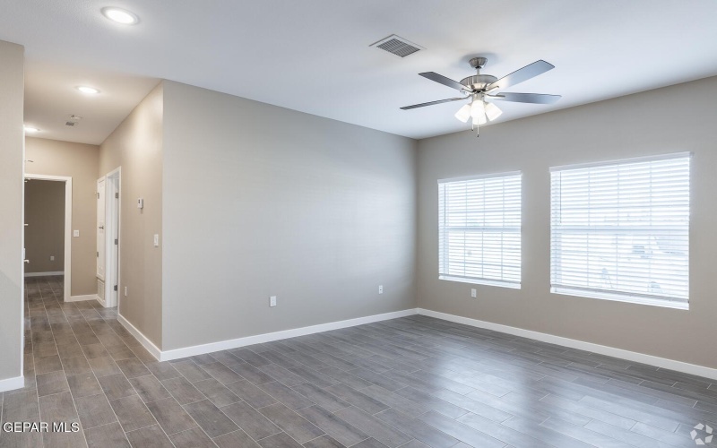 9779 McCombs Street unit: A-4 #A-4, El Paso, TX 79924, 3 Bedrooms Bedrooms, ,2 BathroomsBathrooms,Residential,For Sale,9779 McCombs Street unit: A-4,924045