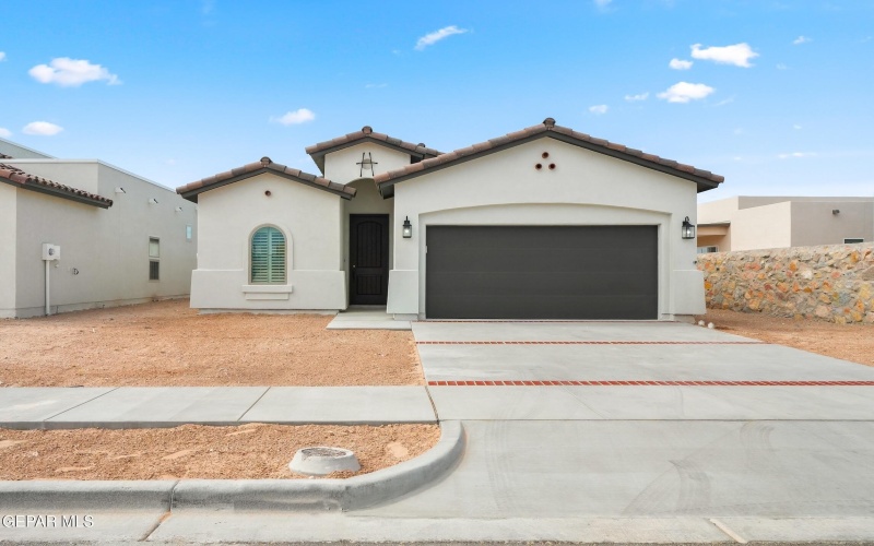 13832 Paseo Bosque Avenue, El Paso, TX 79928, 3 Bedrooms Bedrooms, ,2 BathroomsBathrooms,Residential,For Sale,13832 Paseo Bosque Avenue,924049