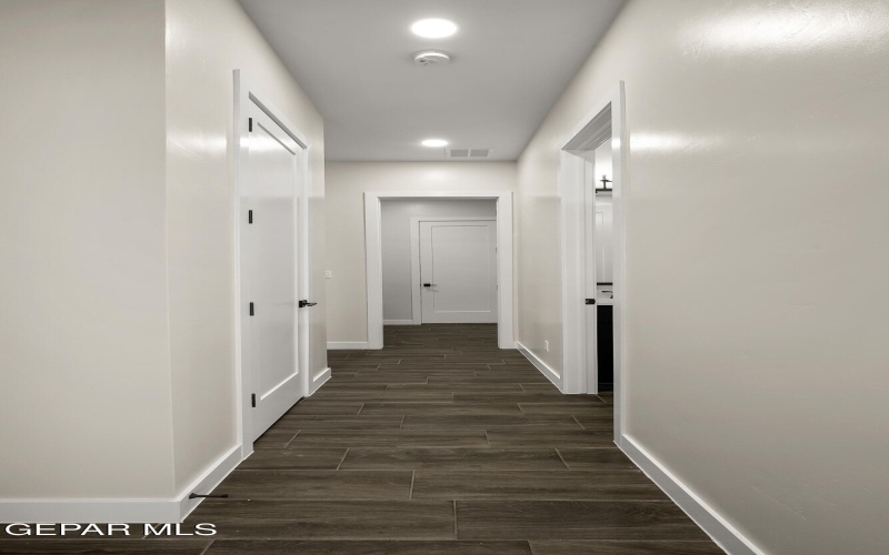 312 EMERALD SPACE Place, El Paso, TX 79928, 5 Bedrooms Bedrooms, ,3 BathroomsBathrooms,Residential,For Sale,312 EMERALD SPACE Place,924050