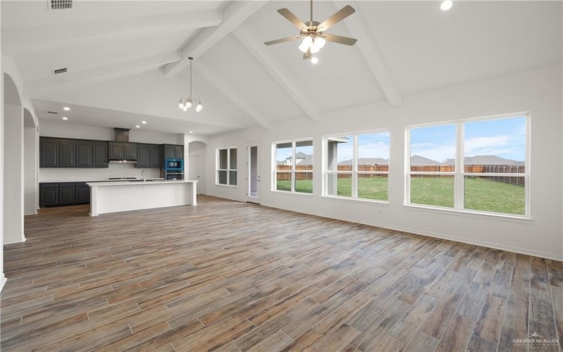 14724 Aqualina Way, McAllen, TX 78504, 4 Bedrooms Bedrooms, ,3 BathroomsBathrooms,Residential,For Sale,14724 Aqualina Way,473028