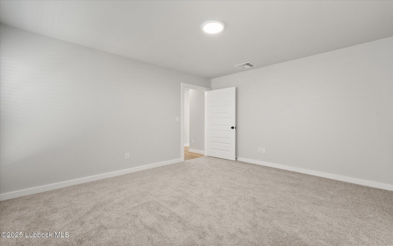 14505 Paris Avenue, Lubbock, TX 79423, 3 Habitaciones Habitaciones , ,2 BañosBaños,Residential,En Venta,14505 Paris Avenue,202555897