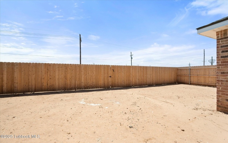 14505 Paris Avenue, Lubbock, TX 79423, 3 Habitaciones Habitaciones , ,2 BañosBaños,Residential,En Venta,14505 Paris Avenue,202555897