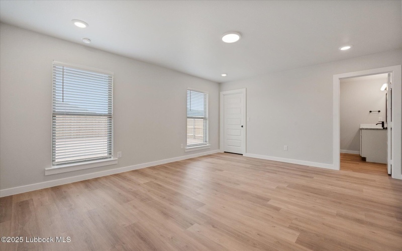 6005 Volney Avenue, Lubbock, TX 79407, 3 Bedrooms Bedrooms, ,2 BathroomsBathrooms,Residential,For Sale,6005 Volney Avenue,202555898