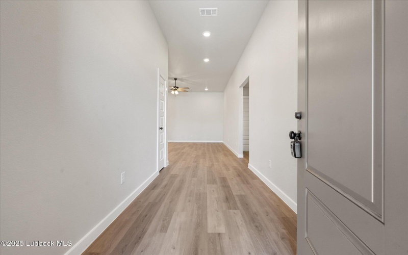 6005 Volney Avenue, Lubbock, TX 79407, 3 Bedrooms Bedrooms, ,2 BathroomsBathrooms,Residential,For Sale,6005 Volney Avenue,202555898