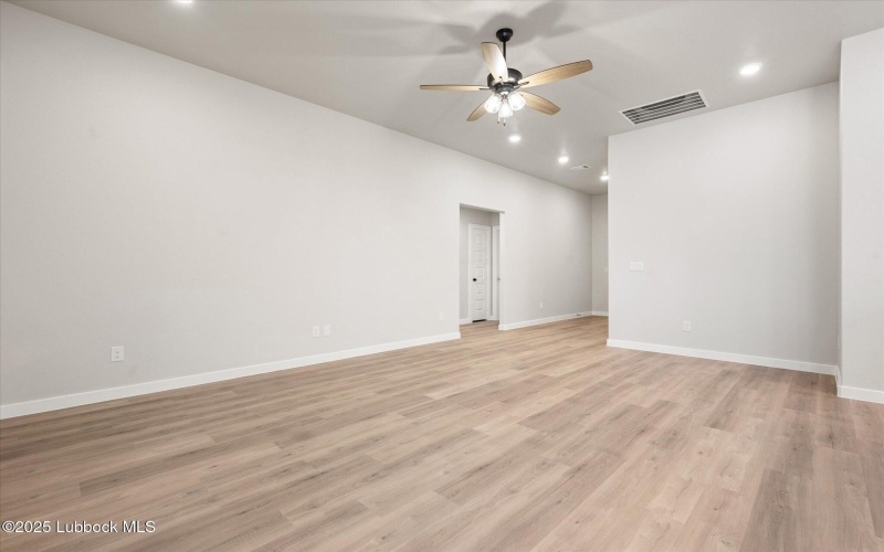 6005 Volney Avenue, Lubbock, TX 79407, 3 Bedrooms Bedrooms, ,2 BathroomsBathrooms,Residential,For Sale,6005 Volney Avenue,202555898