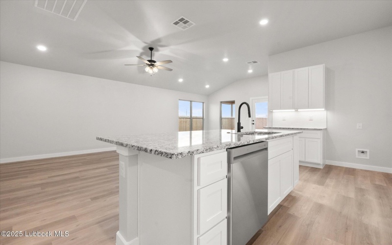 2316 133rd Street, Lubbock, TX 79423, 4 Bedrooms Bedrooms, ,2 BathroomsBathrooms,Residential,For Sale,2316 133rd Street,202555902