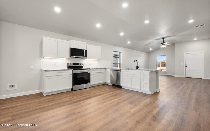 2230 133rd Street, Lubbock, TX 79423, 3 Bedrooms Bedrooms, ,2 BathroomsBathrooms,Residential,For Sale,2230 133rd Street,202555914