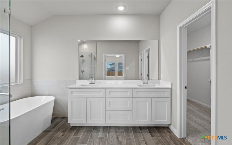 321 Stellar Wind Drive, Georgetown, TX 78628, 3 Habitaciones Habitaciones , ,2 BañosBaños,Residential,En Venta,321 Stellar Wind Drive,567119