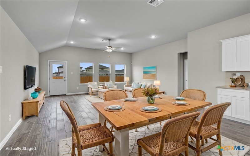 321 Stellar Wind Drive, Georgetown, TX 78628, 3 Habitaciones Habitaciones , ,2 BañosBaños,Residential,En Venta,321 Stellar Wind Drive,567119
