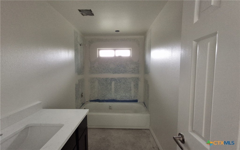 1617 E Miller St, Belton, TX 76513, 3 Habitaciones Habitaciones , ,2 BañosBaños,Residential,En Venta,1617 E Miller St,582274