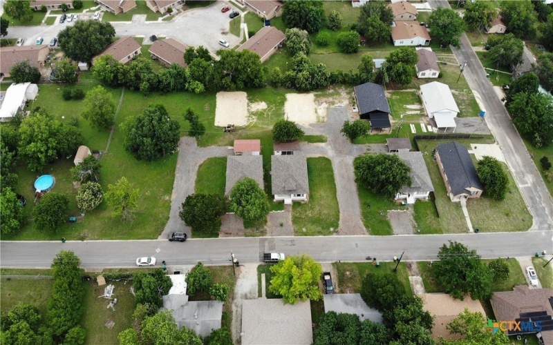 488 E Avenue R, Belton, TX 76513, 3 Habitaciones Habitaciones , ,2 BañosBaños,Residential,En Venta,488 E Avenue R,582494