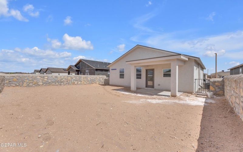 15221 Apex Court, El Paso, TX 79938, 3 Bedrooms Bedrooms, ,1 BathroomBathrooms,Residential,For Sale,15221 Apex Court,924086