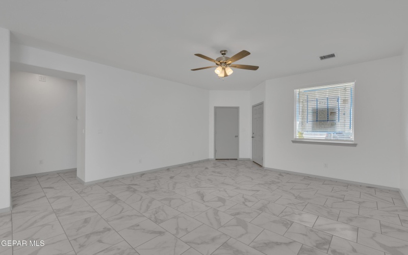 15221 Apex Court, El Paso, TX 79938, 3 Bedrooms Bedrooms, ,1 BathroomBathrooms,Residential,For Sale,15221 Apex Court,924086