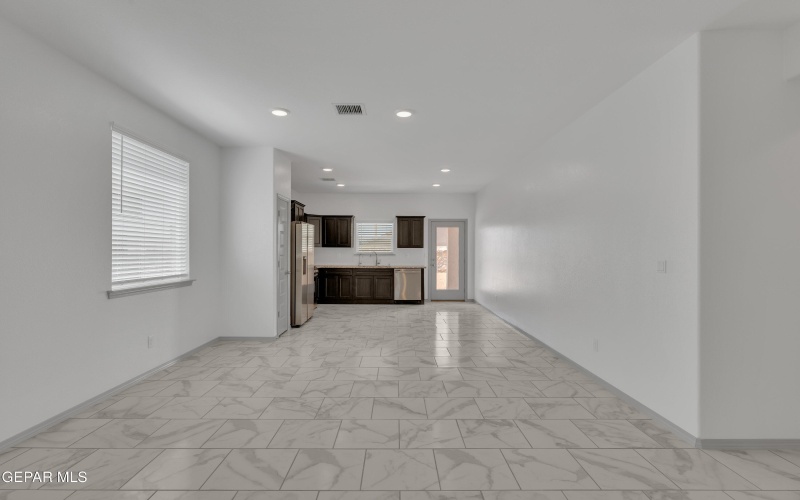 15221 Apex Court, El Paso, TX 79938, 3 Bedrooms Bedrooms, ,1 BathroomBathrooms,Residential,For Sale,15221 Apex Court,924086