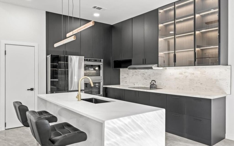 3540 Fontana Drive, Dallas, TX 75220, 4 Habitaciones Habitaciones , ,3 BañosBaños,Residential,En Venta,3540 Fontana Drive,20861792