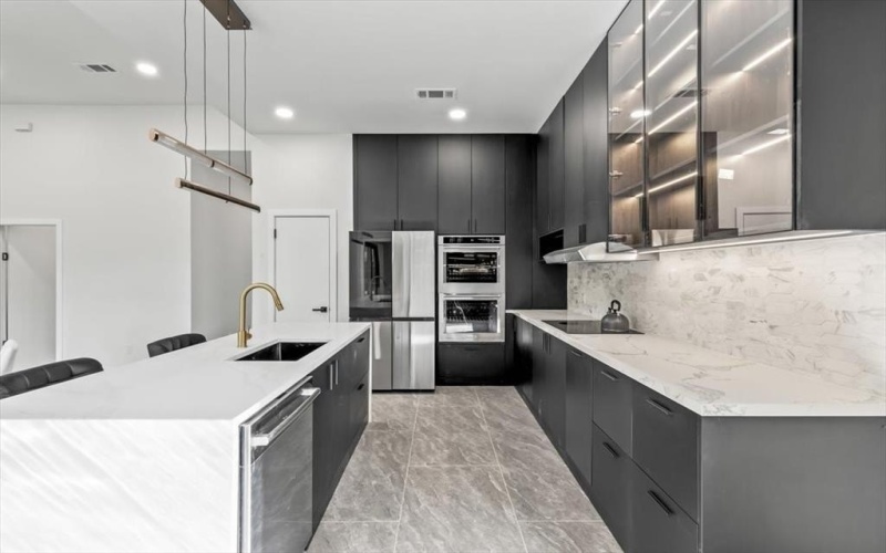 3540 Fontana Drive, Dallas, TX 75220, 4 Habitaciones Habitaciones , ,3 BañosBaños,Residential,En Venta,3540 Fontana Drive,20861792