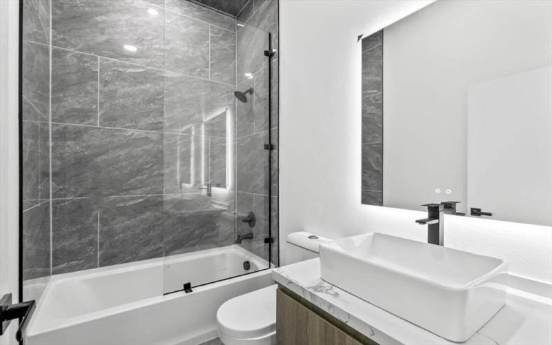 3540 Fontana Drive, Dallas, TX 75220, 4 Habitaciones Habitaciones , ,3 BañosBaños,Residential,En Venta,3540 Fontana Drive,20861792
