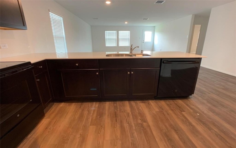5404 Finbrooke Drive, Princeton, TX 75407, 3 Habitaciones Habitaciones , ,2 BañosBaños,Residential Lease,En Alquiler,5404 Finbrooke Drive,20895168