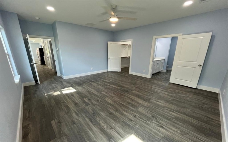 1317 E Tucker Street, Fort Worth, TX 76104, 4 Habitaciones Habitaciones , ,2 BañosBaños,Residential,En Venta,1317 E Tucker Street,20938981