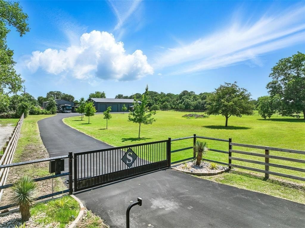 1661 Greenwood Road, Weatherford, TX 76088, ,Commercial Sale,For Sale,1661 Greenwood Road,20946727