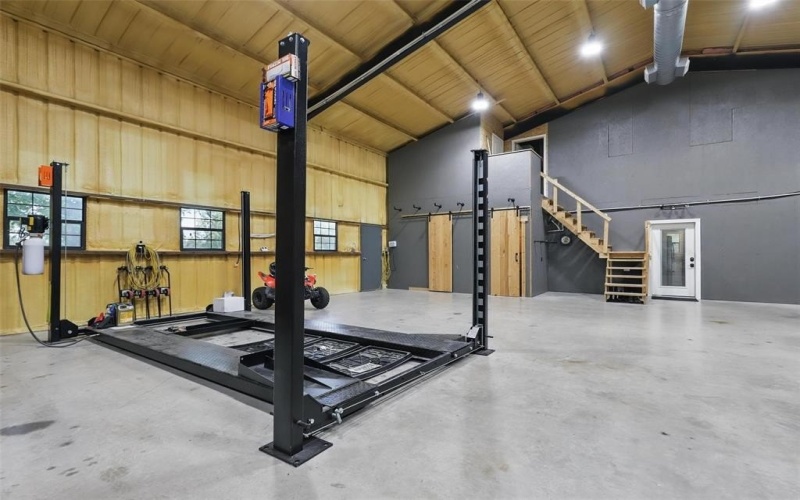 1661 Greenwood Road, Weatherford, TX 76088, ,Commercial Sale,For Sale,1661 Greenwood Road,20946727