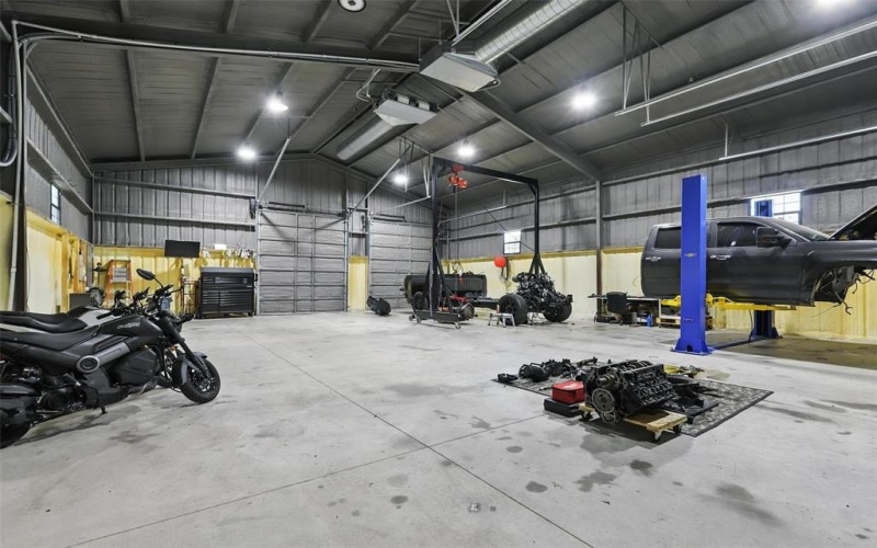 1661 Greenwood Road, Weatherford, TX 76088, ,Commercial Sale,For Sale,1661 Greenwood Road,20946727