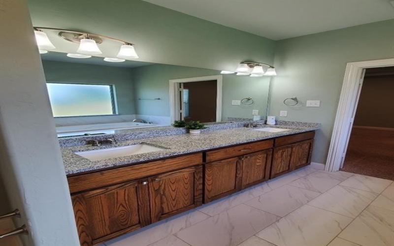 989 Southgate Court, Farmersville, TX 75442, 5 Habitaciones Habitaciones , ,2 BañosBaños,Residential Lease,En Alquiler,989 Southgate Court,20952103