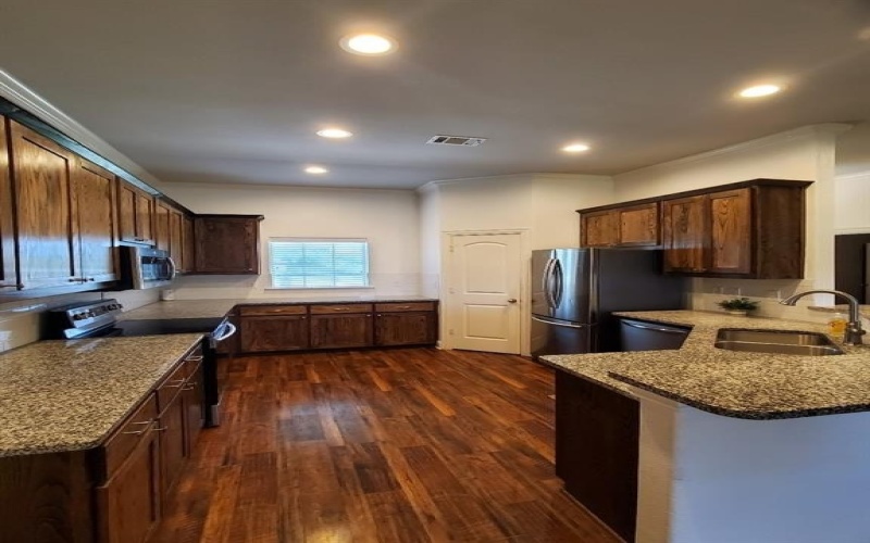 989 Southgate Court, Farmersville, TX 75442, 5 Habitaciones Habitaciones , ,2 BañosBaños,Residential Lease,En Alquiler,989 Southgate Court,20952103