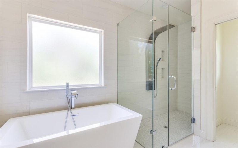 101 Jim Walters Drive, Runaway Bay, TX 76426, 4 Habitaciones Habitaciones , ,2 BañosBaños,Residential,En Venta,101 Jim Walters Drive,20955526