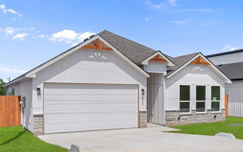 5847 Black Pine Circle, Granbury, TX 76048, 3 Habitaciones Habitaciones , ,2 BañosBaños,Residential,En Venta,5847 Black Pine Circle,20955608
