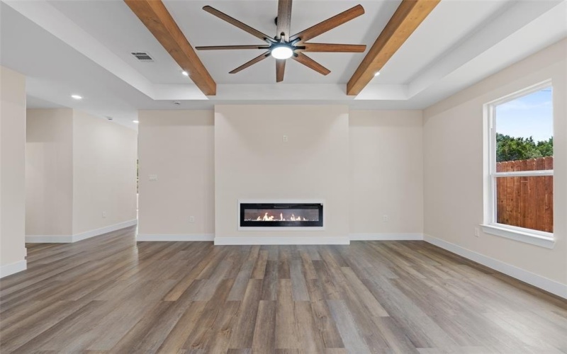 5847 Black Pine Circle, Granbury, TX 76048, 3 Habitaciones Habitaciones , ,2 BañosBaños,Residential,En Venta,5847 Black Pine Circle,20955608