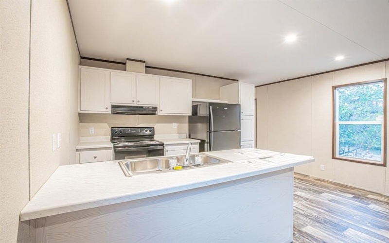 512 Beverly Road, Azle, TX 76020, 3 Bedrooms Bedrooms, ,2 BathroomsBathrooms,Residential,For Sale,512 Beverly Road,20955719