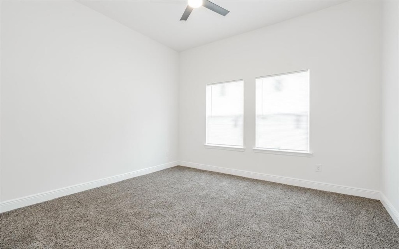 4507 Metropolitan Avenue, Dallas, TX 75210, 3 Bedrooms Bedrooms, ,2 BathroomsBathrooms,Residential,For Sale,4507 Metropolitan Avenue,20955904