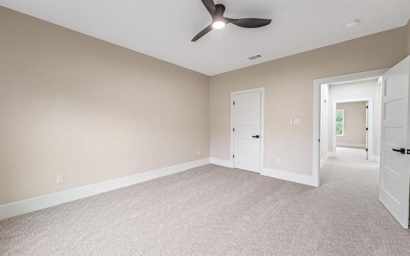 2704 Creek Drive, Granbury, TX 76048, 3 Habitaciones Habitaciones , ,2 BañosBaños,Residential,En Venta,2704 Creek Drive,20956178