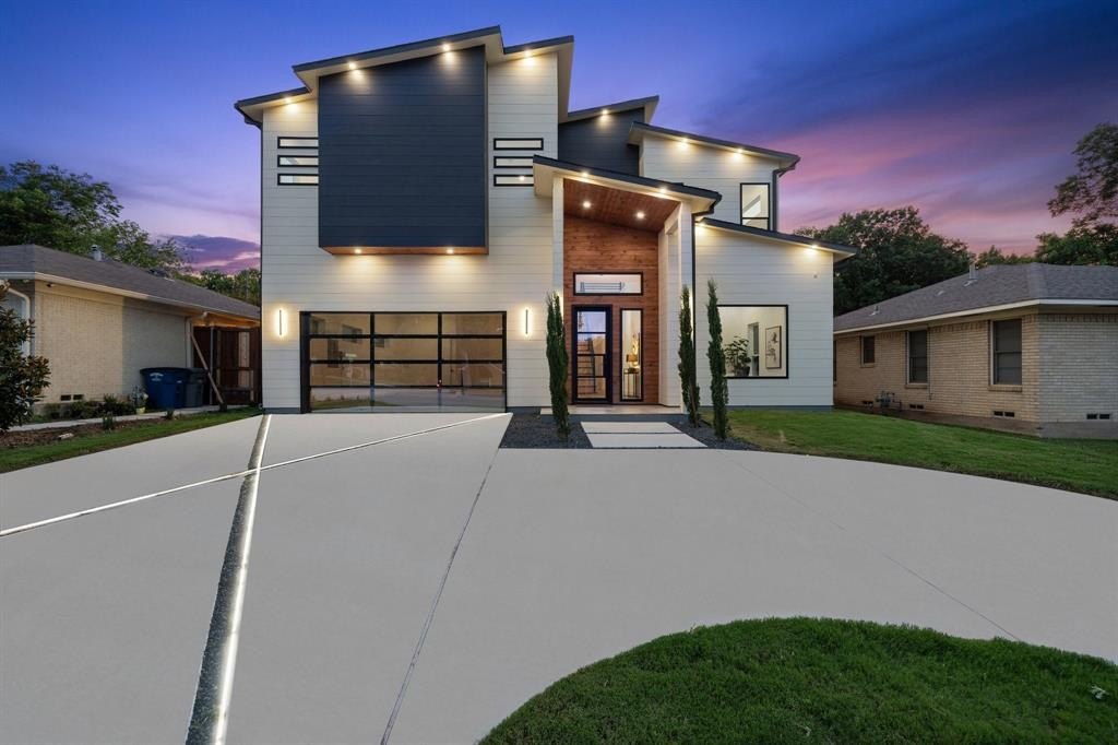 4233 Skillman Street, Dallas, TX 75206, 5 Bedrooms Bedrooms, ,5 BathroomsBathrooms,Residential,For Sale,4233 Skillman Street,20956664