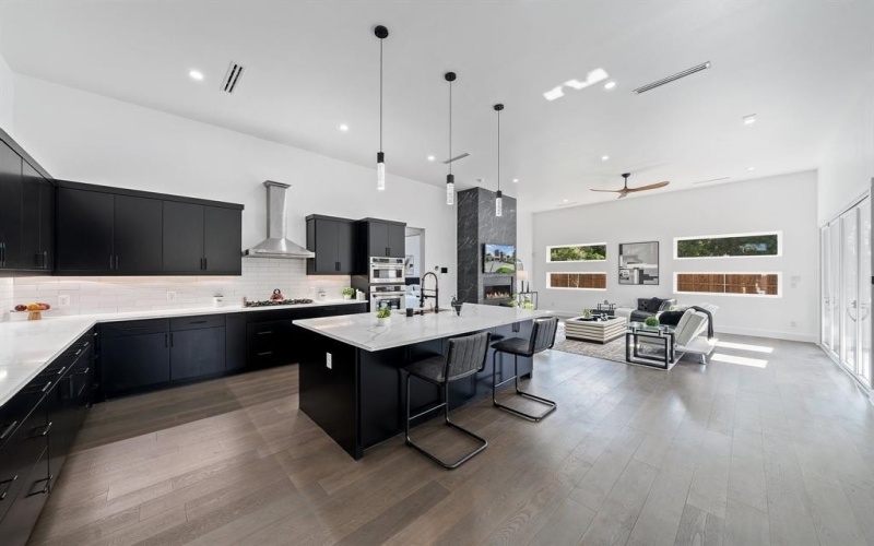 4233 Skillman Street, Dallas, TX 75206, 5 Bedrooms Bedrooms, ,5 BathroomsBathrooms,Residential,For Sale,4233 Skillman Street,20956664