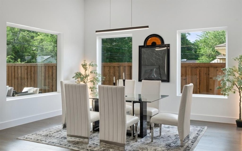 4233 Skillman Street, Dallas, TX 75206, 5 Bedrooms Bedrooms, ,5 BathroomsBathrooms,Residential,For Sale,4233 Skillman Street,20956664