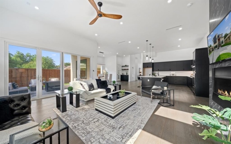 4233 Skillman Street, Dallas, TX 75206, 5 Bedrooms Bedrooms, ,5 BathroomsBathrooms,Residential,For Sale,4233 Skillman Street,20956664