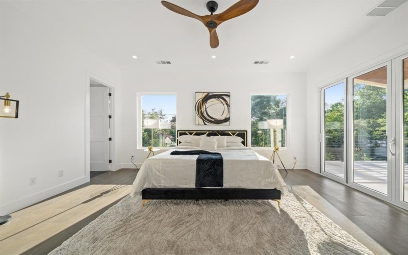 4233 Skillman Street, Dallas, TX 75206, 5 Bedrooms Bedrooms, ,5 BathroomsBathrooms,Residential,For Sale,4233 Skillman Street,20956664
