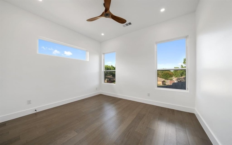 4233 Skillman Street, Dallas, TX 75206, 5 Bedrooms Bedrooms, ,5 BathroomsBathrooms,Residential,For Sale,4233 Skillman Street,20956664
