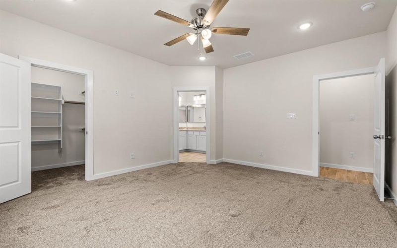 301 Kalura Way, Tool, TX 75143, 4 Bedrooms Bedrooms, ,2 BathroomsBathrooms,Residential,For Sale,301 Kalura Way,20958362