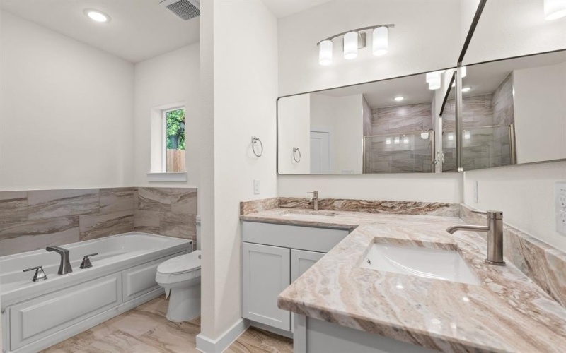 301 Kalura Way, Tool, TX 75143, 4 Bedrooms Bedrooms, ,2 BathroomsBathrooms,Residential,For Sale,301 Kalura Way,20958362